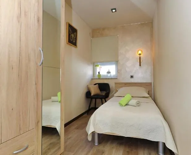 公寓 Apartman Zara 扎达尔